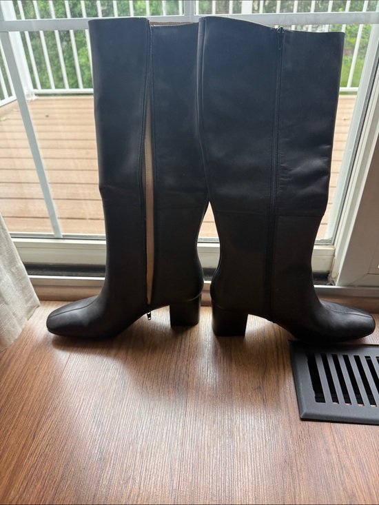 Ann Taylor Shoes - Ann Taylor Black Leather Mid-Heel Knee Boots